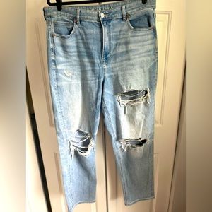American Eagle Mom Straight Distressed Jeans